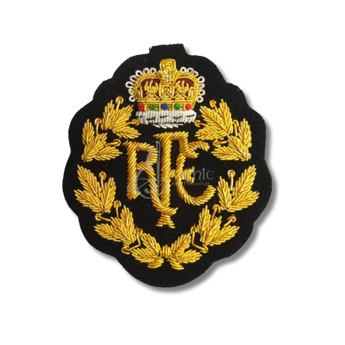 ROYAL FAMILY CREST HANDMADE EMBROIDERY GOLDEN BULLION WIRE BLAZER BADGE ON FELT
